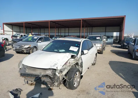 2011 Nissan Altima 2.5 S z USA, uszkodzony, nr VIN 1N4AL2AP0BN401241